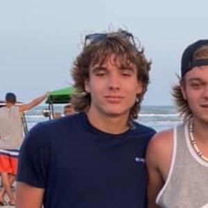 Meet your Posher, Grayson